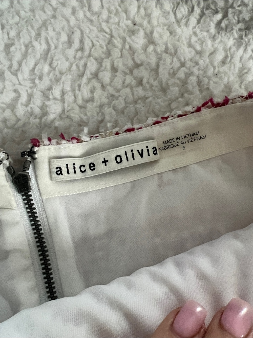 Alice + Olivia Pink and White Tweed Skirt Set - Picture 3 of 9